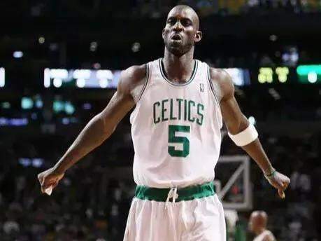 
答球迷：加内特是1995年第5顺位 那么在他前面的4位球员都是谁？‘星空·综合体育’(图3)